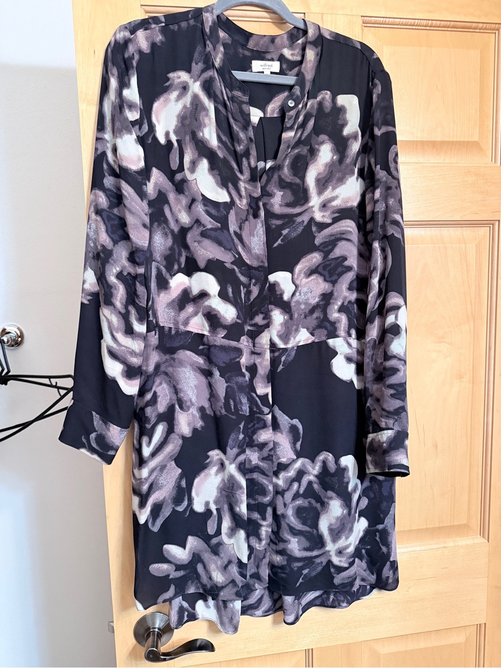 Wilfred Floral Silk Tunic in Black, Gray, Cream